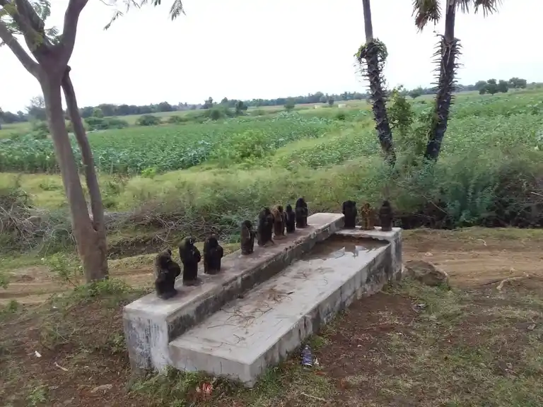 Arulmigu Sengamuniyanar Templed, Koothur - 621713 அருள்மிகு செங்கமுனியனார் திருக்கோயில், Koothur - 621713, Perambalur - Ancient Temple Architecture and History Image 2