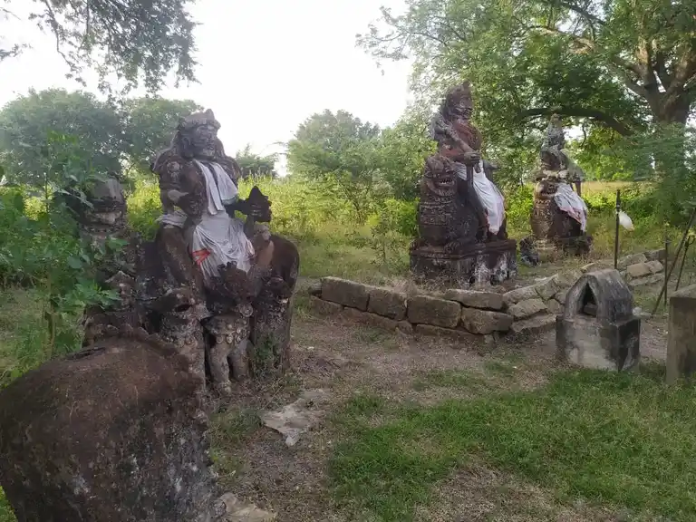 Arulmigu Sengamuniyar Temple, Ayikudi - 621115