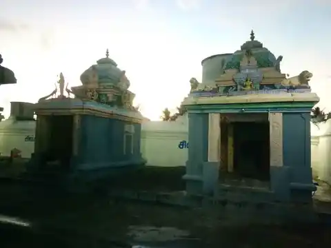 Arulmigu Senganmaleswarar Temple, Kelampakkam - 603103 அருள்மிகு செங்கண்மாலீஸ்வரர் திருக்கோயில், செங்கண்மால் - 603103, Chengalpattu - Ancient Temple Architecture and History Image 7