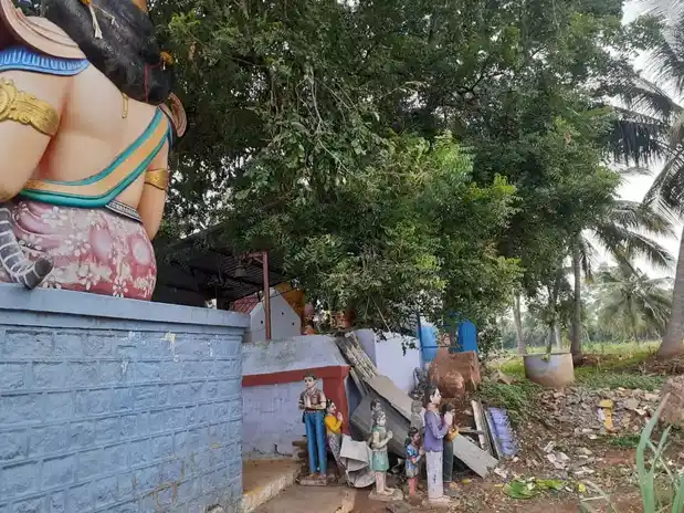 Arulmigu Sengattu Muniappan Temple, Saavadipalayam - 638104 அருள்மிகு செங்காட்டு முனியப்பன் திருக்கோயில், Saavadipalayam - 638104, Erode - Ancient Temple Architecture and History Image 4