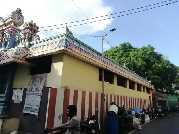 Arulmigu Sengazhuneer Pillayar Temple, Parrys, Chennai - 600001 அருள்மிகு செங்கழுநீர் பிள்ளையார் திருக்கோயில், பாரிமுனை, சென்னை - 600001, Chennai - Ancient Temple Architecture and History Image 2