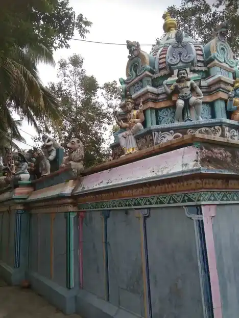 Arulmigu Sengeniyamman Temple, Kiliyanur - 604102 அருள்மிகு செங்கழுநீர் மாரியம்மன் திருக்கோயில், Kiliyanur - 604102, Viluppuram - Ancient Temple Architecture and History Image 3