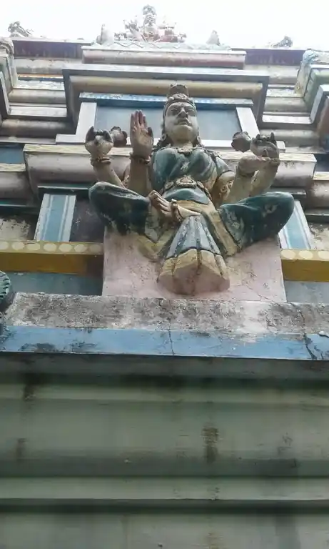 Arulmigu Sengluneeramman Temple, Nayakkankottai - 614019 அருள்மிகு செங்கழுநீர் அம்மன் கோயில், Nayakkankottai - 614019, Thanjavur - Ancient Temple Architecture and History Image 2