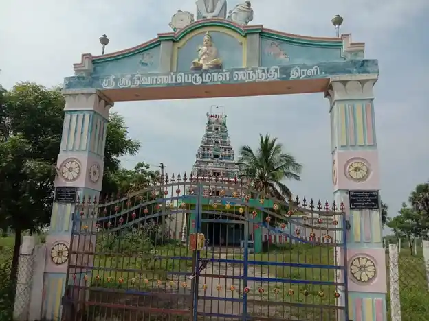 Arulmigu Senivasaperumal Temple, Thrali - 625706 அருள்மிகு சீனிவாசப் பெருமாள் திருக்கோயில், Thrali - 625706, Madurai - Ancient Temple Architecture and History Image 2