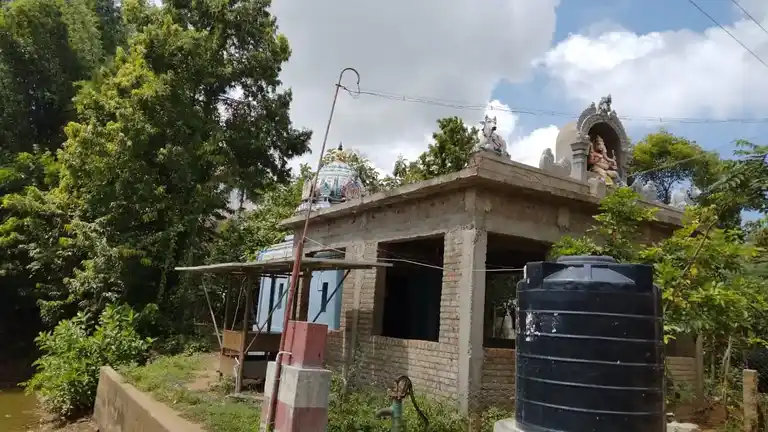 Arulmigu Senkaluneer Pillaiyar Temple, Villiavarambal - 612204 அருள்மிகு செங்கழுநீா் பிள்ளையாா் திருக்கோயில், வில்லியவரம்பல் - 612204, Thanjavur - Ancient Temple Architecture and History Image 3