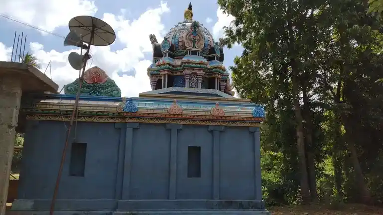 Arulmigu Senkaluneer Pillaiyar Temple, Villiavarambal - 612204 அருள்மிகு செங்கழுநீா் பிள்ளையாா் திருக்கோயில், வில்லியவரம்பல் - 612204, Thanjavur - Ancient Temple Architecture and History Image 4