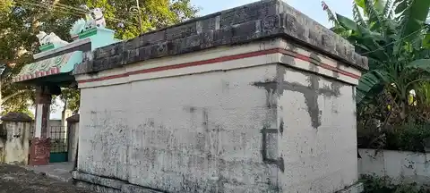 Arulmigu Senkazhauneer Pilliyar Temple, Eruvakkam - 603303 அருள்மிகு செங்கழுநீர்பிள்ளையார் திருக்கோயில், Eruvakkam - 603303, Chengalpattu - Ancient Temple Architecture and History Image 4