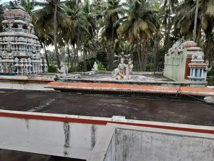 Arulmigu Sennakesava Perumal Temple, Pannadhur - 635123 அருள்மிகு சென்னகேசவ பெருமாள் திருக்கோயில், Pannadhur - 635123, Krishnagiri - Ancient Temple Architecture and History Image 5