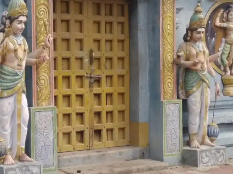 Arulmigu Sennakesava Perumal Temple, Perani - 605651 Temple