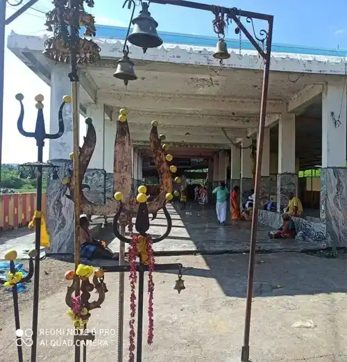 Arulmigu Senniamman Temple, In Thenpennai River Banktambal, Tambal - 636906 அருள்மிகு சென்னியம்மன் திருக்கோயில், தாம்பல்,அம்மாப்பேட்டை - 636906, Dharmapuri - Ancient Temple Architecture and History Image 3
