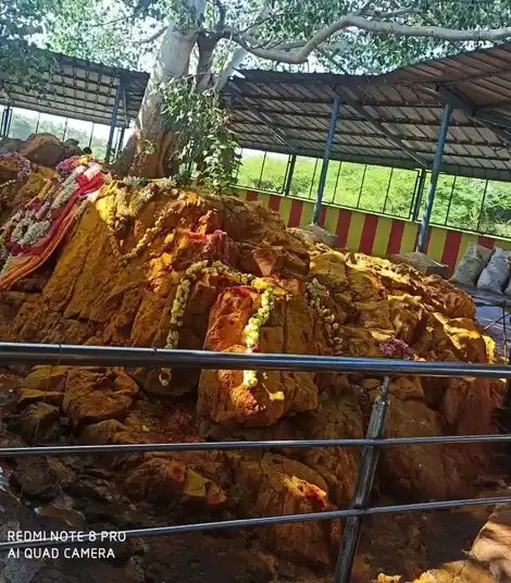 Arulmigu Senniamman Temple, In Thenpennai River Banktambal, Tambal - 636906 அருள்மிகு சென்னியம்மன் திருக்கோயில், தாம்பல்,அம்மாப்பேட்டை - 636906, Dharmapuri - Ancient Temple Architecture and History Image 4