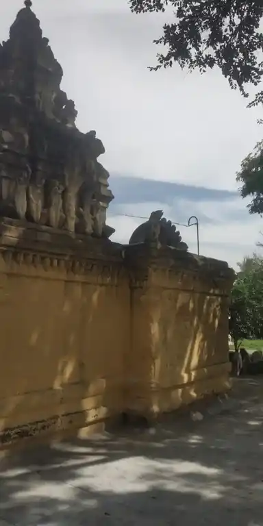 Arulmigu Senraya Swamy Temple, Bikkambatti - 636813 அருள்மிகு சென்றாயசாமி திருக்கோயில், Bikkambatti - 636813, Dharmapuri - Ancient Temple Architecture and History Image 3