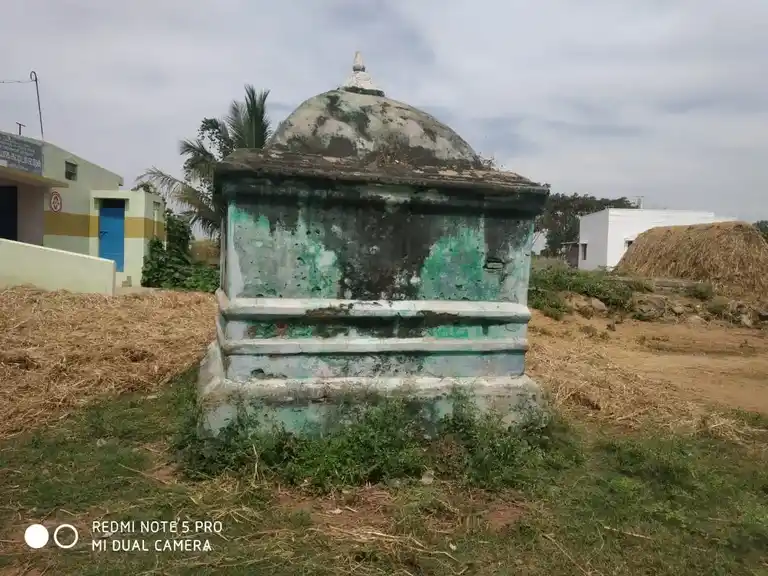 Arulmigu Senraya Swamy Temple, Koothapadi - 636810 Arulmigu Senraya Swamy Temple, கூத்தப்பாடி - 636810, Dharmapuri - Ancient Temple Architecture and History Image 7