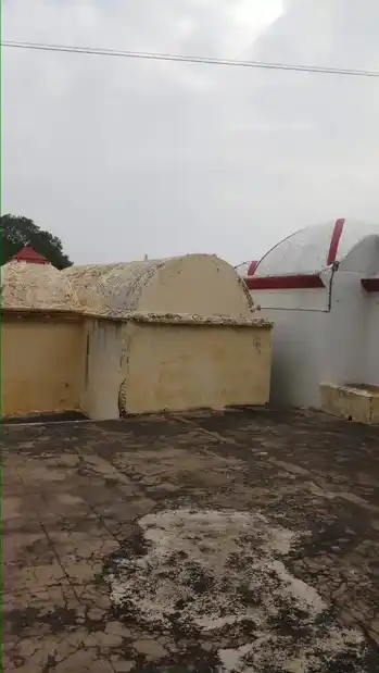 Arulmigu Senrayaperumal Temple, Kolathur - 636303 அருள்மிகு சென்றாயப் பெருமாள் திருக்கோயில், Kolathur - 636303, Salem - Ancient Temple Architecture and History Image 4