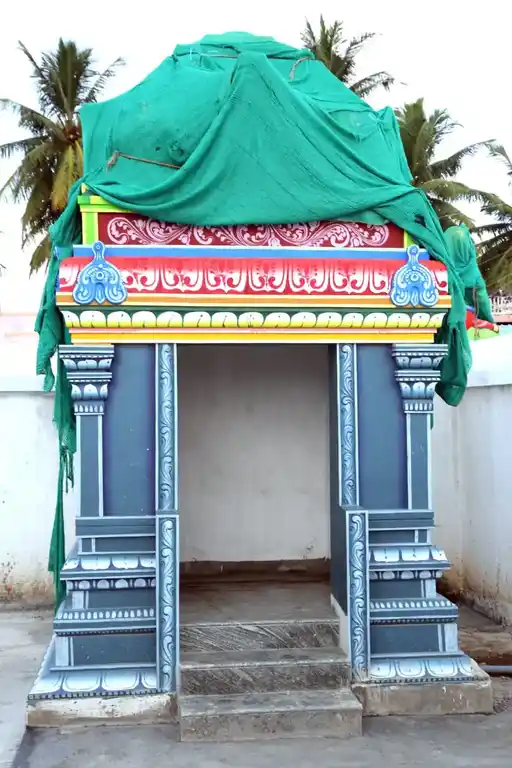 Arulmigu Senrayaperumal Temple, Periyasoragai - 636502