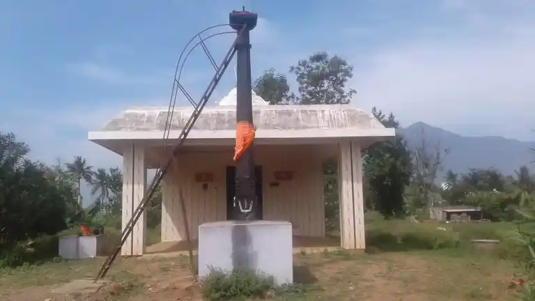 Arulmigu Senrayaperumal Temple, Puliyampatty, Chithur - 637101 அருள்மிகு சென்றாயப்பெருமாள் சுவாமி திருக்கோயில், Puliyampatty, Chithur - 637101, Salem - Ancient Temple Architecture and History Image 2