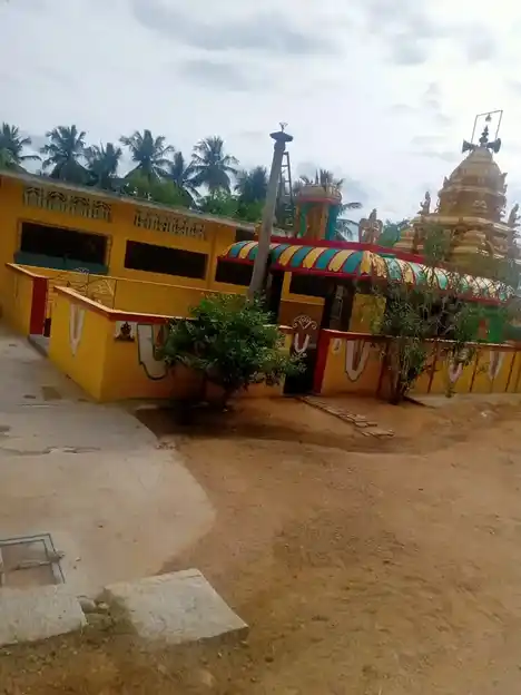 Arulmigu Senrayaswami Temple, Pakkam Venkadapuram - 632601 அருள்மிகு சென்றாயசுவாமி திருக்கோயில், பாக்கம் வெங்கடாபுரம் - 632601, Vellore - Ancient Temple Architecture and History Image 4