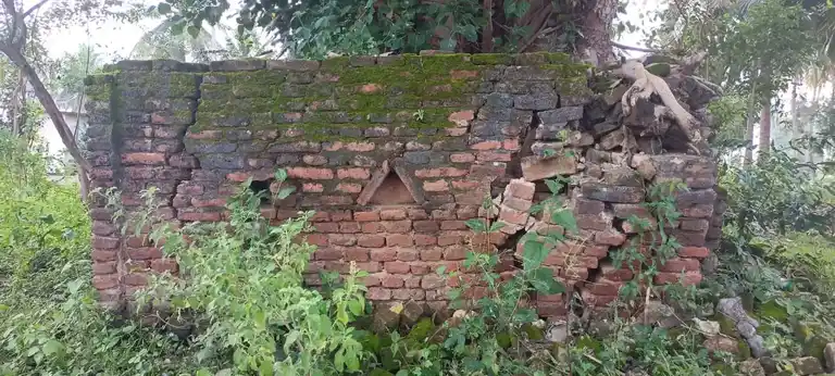 Arulmigu Senrayaswami Temple, Periya Kannalapatti - 635654 அருள்மிகு சென்றாயசுவாமி திருக்கோயில், பெரியகண்ணாலபட்டி - 635654, Thirupathur - Ancient Temple Architecture and History Image 2