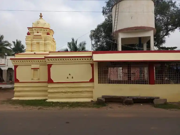 Arulmigu Senrayaswami Temple, Pullaneri - 635851 அருள்மிகு சென்றாயசுவாமி திருக்கோயில், புள்ளானேரி - 635851, Thirupathur - Ancient Temple Architecture and History Image 2