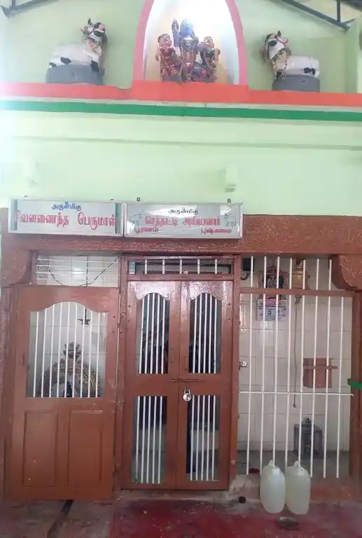 Arulmigu Senthadi Ayyanar Temple, Mudivaithanendal - 628102 அருள்மிகு செந்தட்டி ஐயனார் திருக்கோயில், Mudivaithanendal - 628102, Thoothukudi - Ancient Temple Architecture and History Image 4