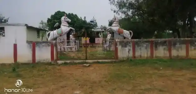 Arulmigu Senthai Ayyanar Temple, Poovarasakkudi - 622303 அருள்மிகு சேந்தை அய்யனார் திருக்கோயில், Poovarasakkudi - 622303, Pudukkottai - Ancient Temple Architecture and History Image 5