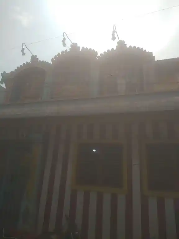 Arulmigu Senthamarai Kan Perumal Temple, Thiruchirappalli - 620002 Arulmigu Senthamarai Kan Perumal Temple, Thiruchirappalli - 620002, Thiruchirappalli - Ancient Temple Architecture and History Image 2