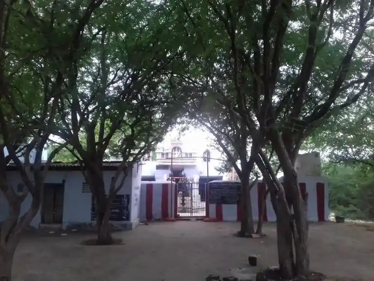 Arulmigu Senthapatti Ayyanar Temple, South Side In The Village, Keelanmarainadu. - 626127