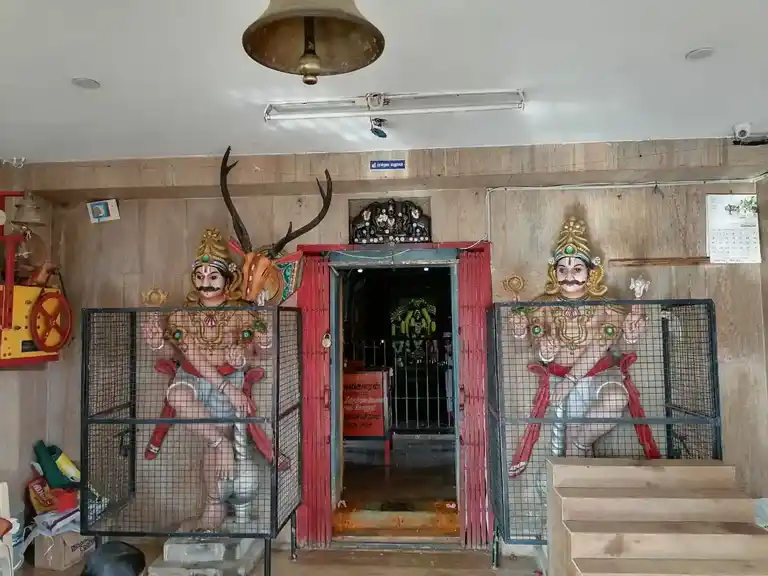 Arulmigu Sentrayaperumal Temple, Gonur - 636404 அருள்மிகு சென்றாய பெருமாள் திருக்கோயில், Gonur - 636404, Salem - Ancient Temple Architecture and History Image 4