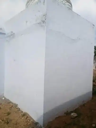 Arulmigu Sentrayaperumal Temple, Kovilpalayamsainthakovudam Palayam, Sainthakovudam Palayam - 642110 அருள்மிகு சென்றாயப் பெருமாள் திருக்கோயில், சந்தேகவுண்டன்பாளையம், பாெள்ளாச்சி வட்டம், காேவில்பாளையம்சந்தேகவுண்டன்பாளையம் ராேடு, சந்தேகவுண்டன்பாளையம் - 642110, Coimbatore - Ancient Temple Architecture and History Image 3