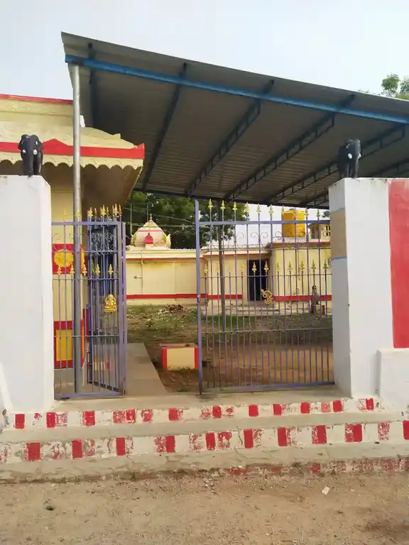 Arulmigu Sernthaiyan Sastha Temple, Sivakalai - 628253 அருள்மிகு சேர்ந்தய்யன் சாஸ்தா திருக்கோயில், சிவகளை - 628253, Thoothukudi - Ancient Temple Architecture and History Image 2