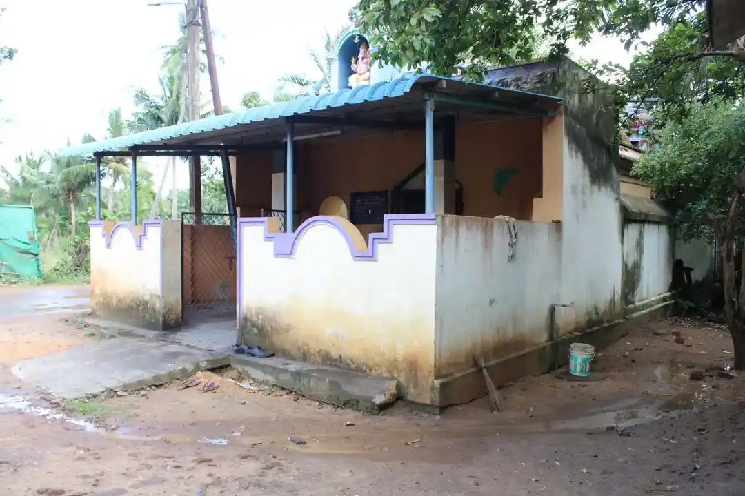 Arulmigu Seshakulapillaiyar Temple, Kathiramangalam - 612106 அருள்மிகு சேஷகுளம் பிள்ளையார் திருக்கோயில், Kathiramangalam - 612106, Thanjavur - Ancient Temple Architecture and History Image 2