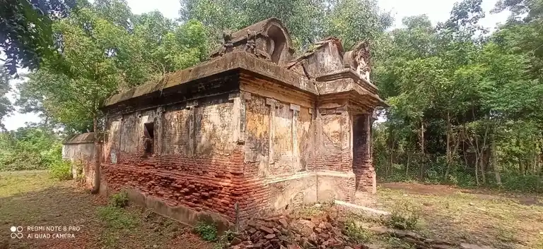 Arulmigu Sethevinayagar Temple, Senthamani, Senthamani - 609307 அருள்மிகு சித்தி விநாயகர் திருக்கோயில், Senthamani, Senthamani - 609307, Mayiladuthurai - Ancient Temple Architecture and History Image 4