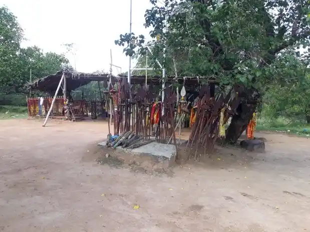 Arulmigu Sethuvinayagar Temple, Kummangudi, Thirumayam Taluk - 622201 அருள்மிகு சேதுவிநாயகர் திருக்கோயில், கும்மங்குடி, திருமயம் வட்டம் - 622201, Pudukkottai - Ancient Temple Architecture and History Image 2