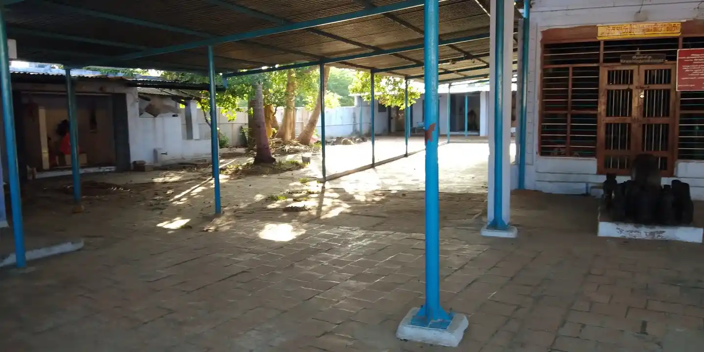 Arulmigu Sevaga Perumal Sastha Temple, Pallakalpudukudi - 627435 அருள்மிகு சேவுகப் பெருமாள் சாஸ்தா திருக்கோயில், Pallakalpudukudi - 627435, Tirunelveli - Ancient Temple Architecture and History Image 2