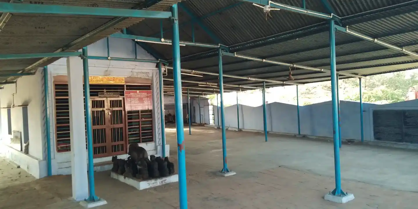 Arulmigu Sevaga Perumal Sastha Temple, Pallakalpudukudi - 627435 அருள்மிகு சேவுகப் பெருமாள் சாஸ்தா திருக்கோயில், Pallakalpudukudi - 627435, Tirunelveli - Ancient Temple Architecture and History Image 3