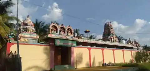 Arulmigu Sevalapuriamman Aanivinayagar Temple, Rakkiya Palayam, Rakkiyapalayam - 641654 அருள்மிகு செவளாபுரியம்மன் ஆணிவிநாயகர் திருக்கோயில், Rakkiyapalayam - 641654, Tiruppur - Ancient Temple Architecture and History Image 8