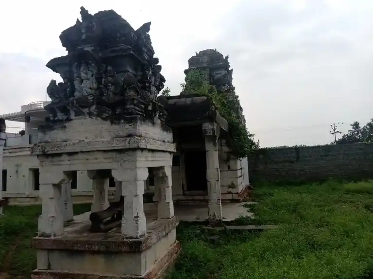 Arulmigu Sevandeeswarar Temple, Seerappalli - 637406 அருள்மிகு செவந்திஸ்வரர் திருக்கோயில், Seerappalli - 637406, Namakkal - Ancient Temple Architecture and History Image 7