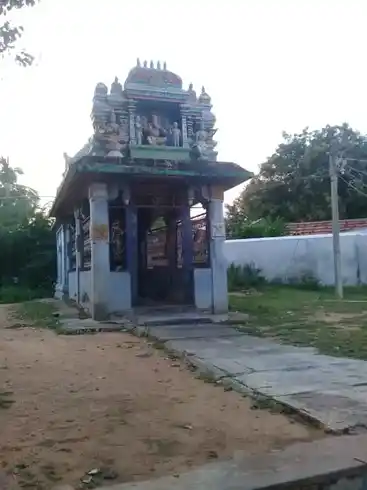 Arulmigu Sevittu Ayyanar Temple, Alavakottai - 630553 Arulmigu Sevittu Ayyanar Temple, Alavakottai - 630553, Sivagangai - Ancient Temple Architecture and History Image 4