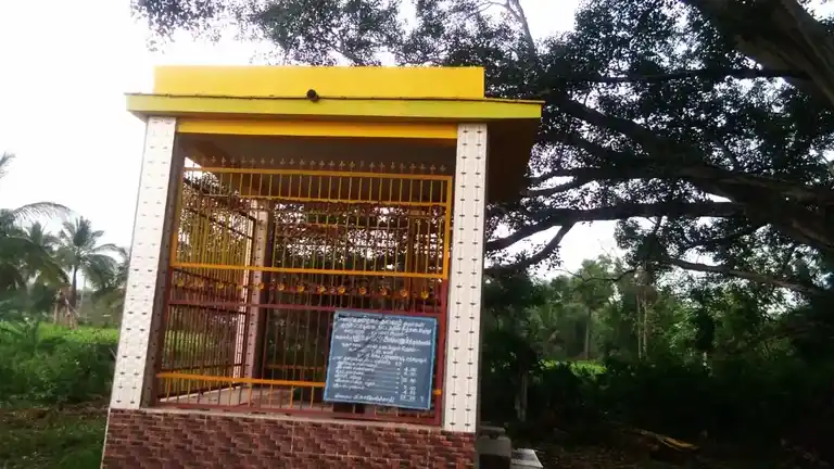 Arulmigu Sevittu Ayyanar Temple, Peraiyur - 625703 Arulmigu Sevittu Ayyanar Temple, Peraiyur - 625703, Madurai - Ancient Temple Architecture and History Image 3