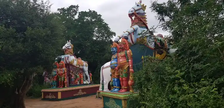 Arulmigu Sevittu Iyanar Temple, M.Soorakkudi - 630501 அருள்மிகு செவிட்டுஅய்யனார் திருக்கோயில், M.Soorakkudi - 630501, Sivagangai - Ancient Temple Architecture and History Image 3