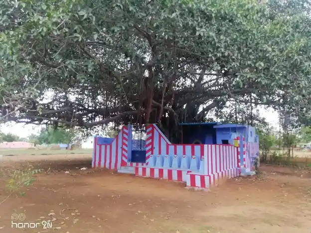 Arulmigu Sevugaduraisamy Temple, Out Side Of The Village, Vadanatham Patti - 627862 அருள்மிகு சேவுகதுரைசாமி திருக்கோயில், Out Side Of The Village, Vadanatham Patti - 627862, Tenkasi - Ancient Temple Architecture and History Image 2