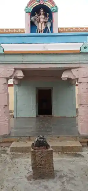 Arulmigu Sevugaperumal Iyanar Temple, Pariyamaruthupatti - 630405 Arulmigu Sevugaperumal Iyanar Temple, Pariyamaruthupatti - 630405, Sivagangai - Ancient Temple Architecture and History Image 4