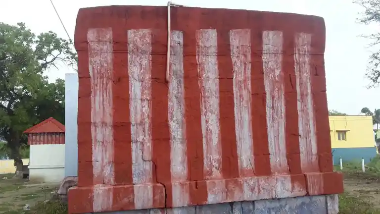 Arulmigu Sevugaperumal Iyyanar Temple, Near School, Thiruvengadam - 627719 அருள்மிகு சேவுகப் பெருமாள் அய்யனார் திருக்கோயில், Near School, Thiruvengadam - 627719, Tenkasi - Ancient Temple Architecture and History Image 3