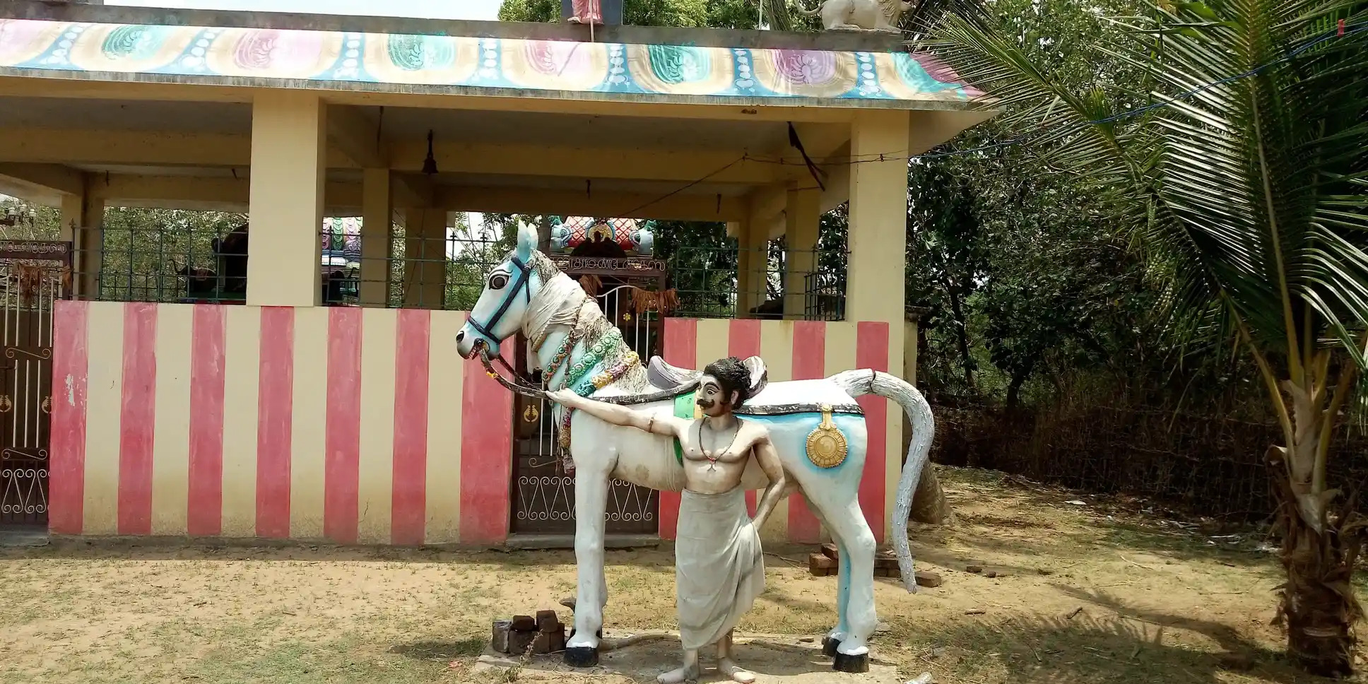 Arulmigu Sevuraya Ayyannar Temple, Eraiyankudi - 611109 அருள்மிகுசேவுராய அய்யனார் திருக்கோயில், Eraiyankudi - 611109, Nagapattinam - Ancient Temple Architecture and History Image 2
