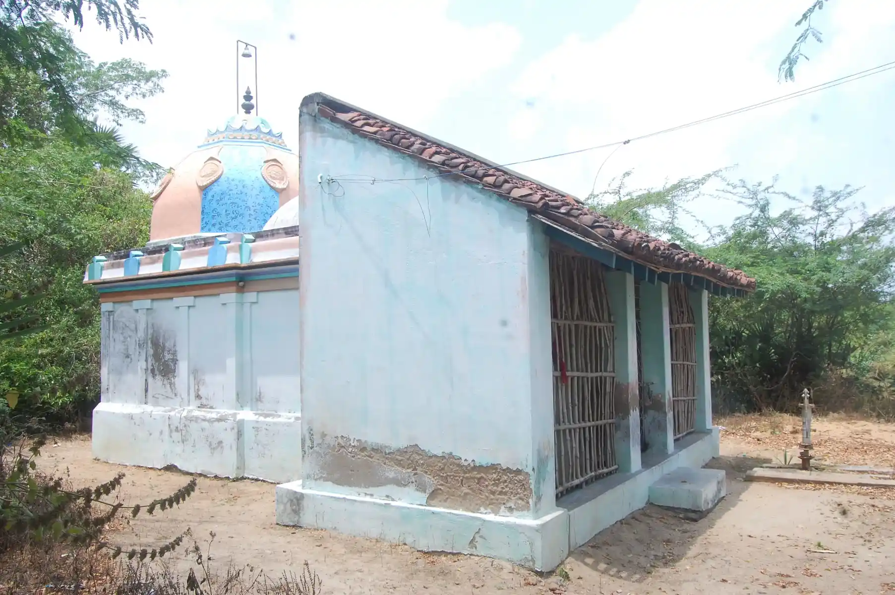 Arulmigu Sevuraya Iyyanar Temple, Keezhakoorathankudi - 610207 அருள்மிகு சேவுராய அய்யனார் திருக்கோயில், Keezhakoorathankudi - 610207, Nagapattinam - Ancient Temple Architecture and History Image 3