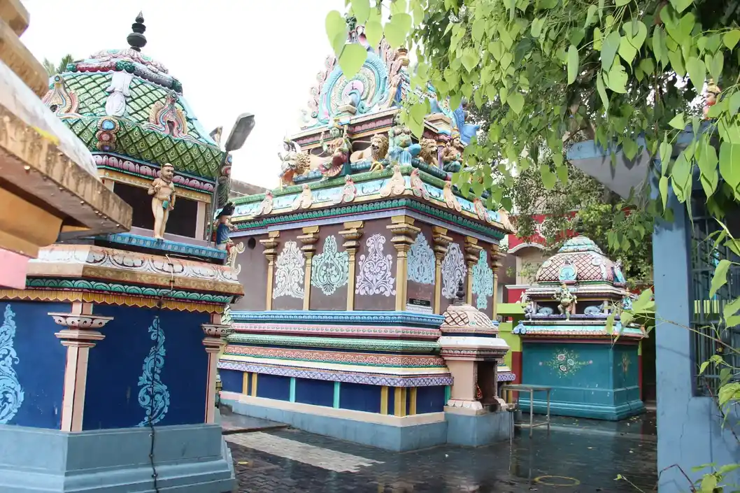 Arulmigu Seymathamman and anantheeshwarar Temple, Perambure, Chennai - 600012 அருள்மிகு சேமாத்தம்மன் மற்றும் ஆனந்தீஸ்வரர் திருக்கோயில், பெரம்பூர், சென்னை - 600012, Chennai - Ancient Temple Architecture and History Image 7