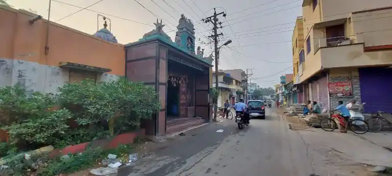 Arulmigu Shanmuga Theertha Vinayagar Temple, Arakkonam - 631102 அருள்மிகு சண்முக தீர்த்த விநாயகர் திருக்கோயில், அரக்கோணம் - 631102, Ranipet - Ancient Temple Architecture and History Image 3