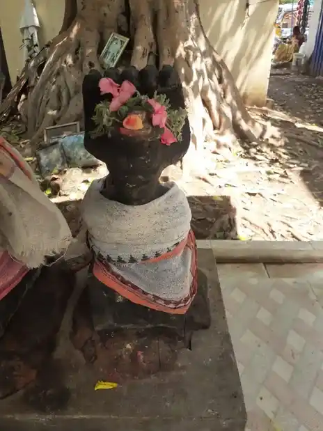 Arulmigu Shanmuganathasuwamy Temple, Paramakudi - 623707 Arulmigu Shanmuganathasuwamy Temple, Paramakudi - 623707, Ramanathapuram - Ancient Temple Architecture and History Image 6