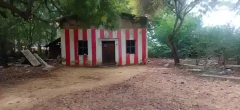 Arulmigu Shenbaga Koothar Vinayagar Temple, Tiruchendur - 628214 அருள்மிகு செண்பகக்கூத்தர் விநாயகர் திருக்கோயில், Tiruchendur - 628214, Thoothukudi - Ancient Temple Architecture and History Image 4