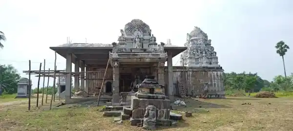 Arulmigu Shenbageswarar Temple, Oodalkarakuppam - 603305 அருள்மிகு சென்பகேஸ்வரர் திருக்கோயில், ஊடல்காரகுப்பம் - 603305, Chengalpattu - Ancient Temple Architecture and History Image 13